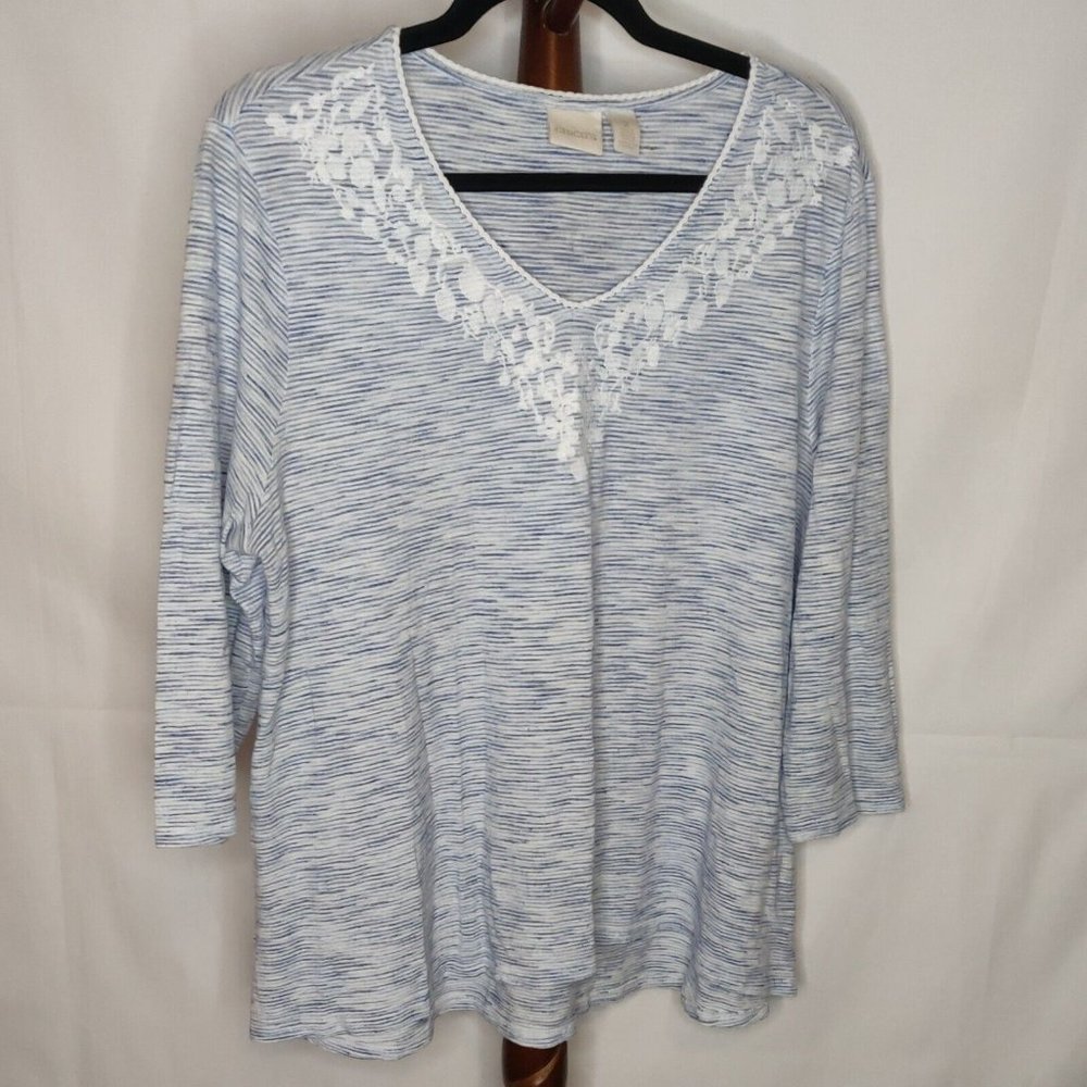 Chico's women's size 2 top multicolor print v-neck  3/4 sleeves embroidered